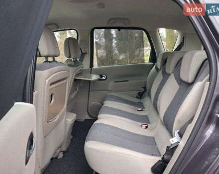 Коричневий Рено Сценік, об'ємом двигуна 1.6 л та пробігом 163 тис. км за 4499 $, фото 15 на Automoto.ua