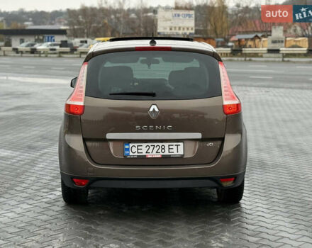 Коричневый Рено Сценик, объемом двигателя 2 л и пробегом 240 тыс. км за 7100 $, фото 16 на Automoto.ua