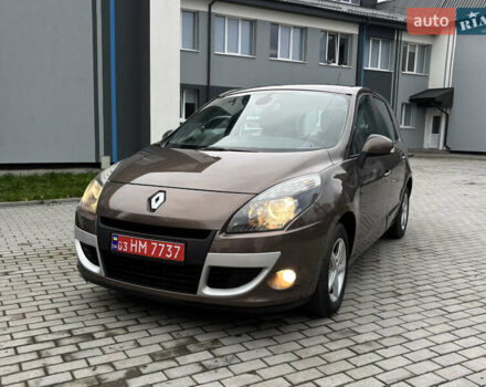 Коричневый Рено Сценик, объемом двигателя 1.6 л и пробегом 186 тыс. км за 7200 $, фото 3 на Automoto.ua