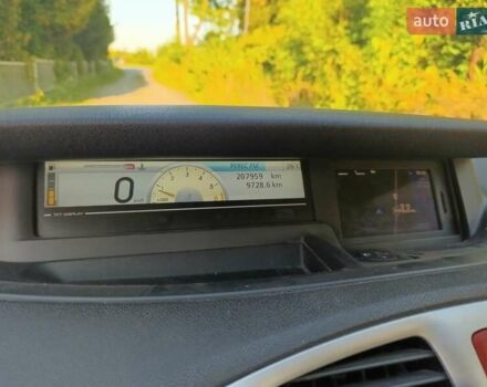 Коричневий Рено Сценік, об'ємом двигуна 1.9 л та пробігом 208 тис. км за 7602 $, фото 12 на Automoto.ua