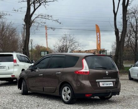 Коричневий Рено Сценік, об'ємом двигуна 0 л та пробігом 200 тис. км за 7000 $, фото 2 на Automoto.ua