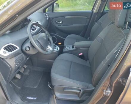 Коричневий Рено Сценік, об'ємом двигуна 1.6 л та пробігом 223 тис. км за 7190 $, фото 9 на Automoto.ua