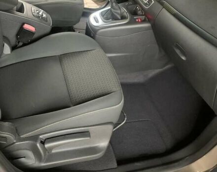 Коричневый Рено Сценик, объемом двигателя 1.4 л и пробегом 147 тыс. км за 6600 $, фото 18 на Automoto.ua