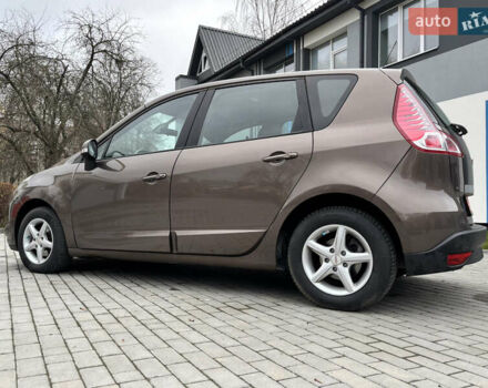 Коричневый Рено Сценик, объемом двигателя 1.6 л и пробегом 186 тыс. км за 7200 $, фото 5 на Automoto.ua