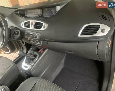 Коричневый Рено Сценик, объемом двигателя 1.4 л и пробегом 147 тыс. км за 6600 $, фото 15 на Automoto.ua