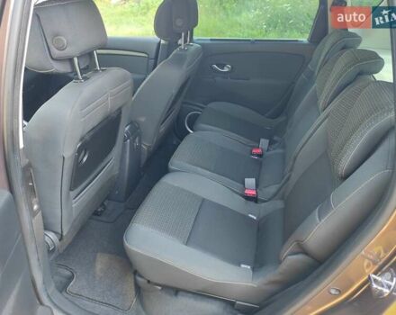 Коричневий Рено Сценік, об'ємом двигуна 1.6 л та пробігом 223 тис. км за 7190 $, фото 12 на Automoto.ua