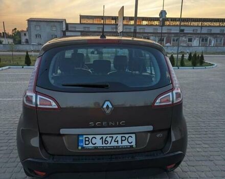 Коричневий Рено Сценік, об'ємом двигуна 1.9 л та пробігом 270 тис. км за 7100 $, фото 6 на Automoto.ua