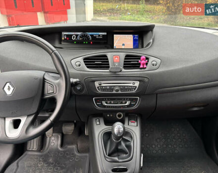 Коричневый Рено Сценик, объемом двигателя 1.6 л и пробегом 186 тыс. км за 7200 $, фото 7 на Automoto.ua