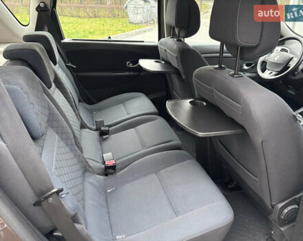 Коричневый Рено Сценик, объемом двигателя 1.6 л и пробегом 186 тыс. км за 7200 $, фото 22 на Automoto.ua