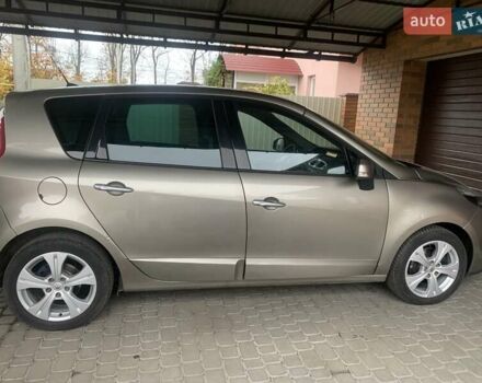 Коричневый Рено Сценик, объемом двигателя 1.4 л и пробегом 147 тыс. км за 6600 $, фото 4 на Automoto.ua