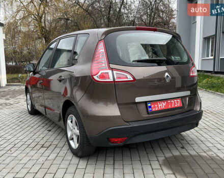 Коричневый Рено Сценик, объемом двигателя 1.6 л и пробегом 186 тыс. км за 7200 $, фото 18 на Automoto.ua