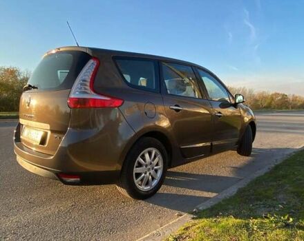 Коричневый Рено Сценик, объемом двигателя 1.4 л и пробегом 202 тыс. км за 7200 $, фото 15 на Automoto.ua