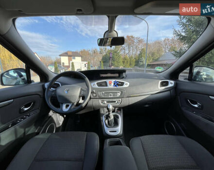 Коричневый Рено Сценик, объемом двигателя 1.4 л и пробегом 175 тыс. км за 6900 $, фото 11 на Automoto.ua