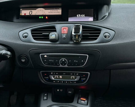 Коричневий Рено Сценік, об'ємом двигуна 1.5 л та пробігом 228 тис. км за 5900 $, фото 22 на Automoto.ua