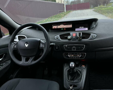 Коричневий Рено Сценік, об'ємом двигуна 1.5 л та пробігом 228 тис. км за 5900 $, фото 20 на Automoto.ua