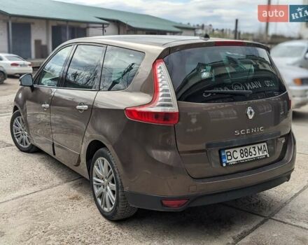 Коричневый Рено Сценик, объемом двигателя 2 л и пробегом 295 тыс. км за 6800 $, фото 5 на Automoto.ua
