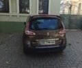 Коричневий Рено Сценік, об'ємом двигуна 1.9 л та пробігом 215 тис. км за 8636 $, фото 1 на Automoto.ua