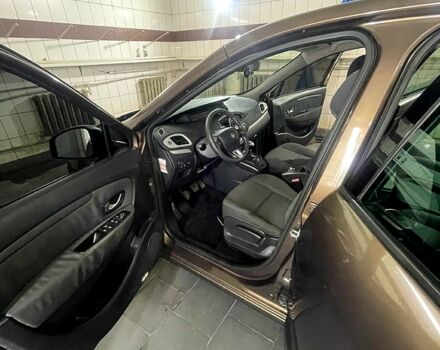 Коричневий Рено Сценік, об'ємом двигуна 1.5 л та пробігом 223 тис. км за 6500 $, фото 8 на Automoto.ua