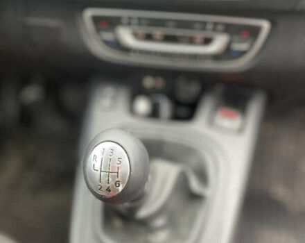 Коричневый Рено Сценик, объемом двигателя 1.9 л и пробегом 277 тыс. км за 6800 $, фото 10 на Automoto.ua