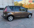 Рено Сценик 2010 в Харькове на Automoto.ua Коричневый Рено Сценик, объемом двигателя 1.5 л и пробегом 280 тыс. км за 7100 $, фото 3 на Automoto.ua