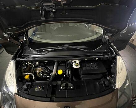 Коричневий Рено Сценік, об'ємом двигуна 1.5 л та пробігом 223 тис. км за 6500 $, фото 12 на Automoto.ua