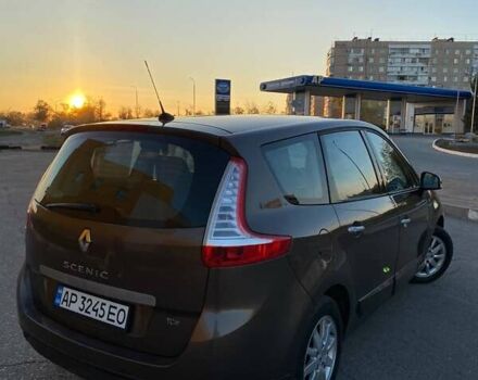 Коричневый Рено Сценик, объемом двигателя 1.4 л и пробегом 202 тыс. км за 7200 $, фото 10 на Automoto.ua