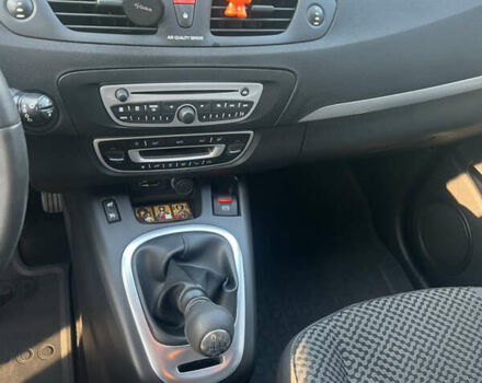 Коричневый Рено Сценик, объемом двигателя 1.6 л и пробегом 160 тыс. км за 8150 $, фото 22 на Automoto.ua