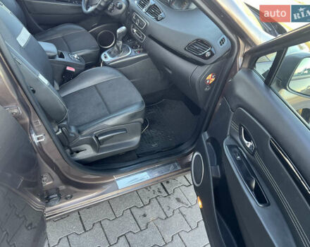 Коричневий Рено Сценік, об'ємом двигуна 1.46 л та пробігом 212 тис. км за 7900 $, фото 15 на Automoto.ua