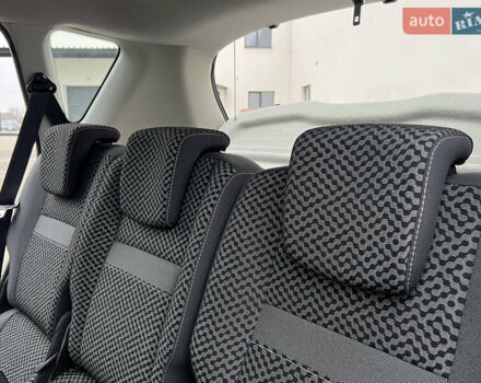 Коричневый Рено Сценик, объемом двигателя 1.6 л и пробегом 120 тыс. км за 8350 $, фото 92 на Automoto.ua