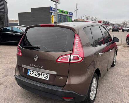 Коричневий Рено Сценік, об'ємом двигуна 1.46 л та пробігом 236 тис. км за 7999 $, фото 5 на Automoto.ua