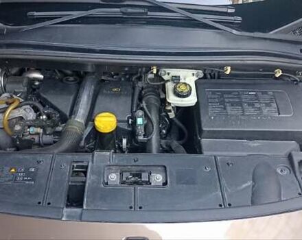 Коричневий Рено Сценік, об'ємом двигуна 1.5 л та пробігом 281 тис. км за 8200 $, фото 6 на Automoto.ua