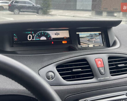 Коричневий Рено Сценік, об'ємом двигуна 1.5 л та пробігом 330 тис. км за 7500 $, фото 9 на Automoto.ua