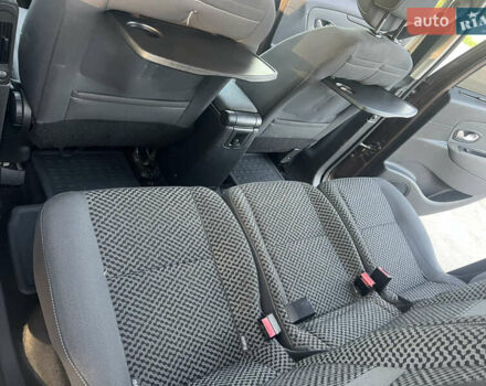 Коричневый Рено Сценик, объемом двигателя 1.6 л и пробегом 160 тыс. км за 8150 $, фото 31 на Automoto.ua