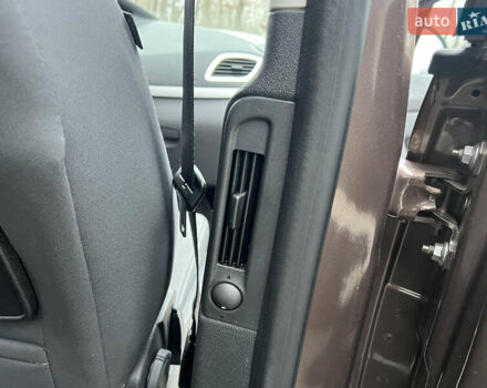 Коричневый Рено Сценик, объемом двигателя 1.6 л и пробегом 120 тыс. км за 8350 $, фото 102 на Automoto.ua