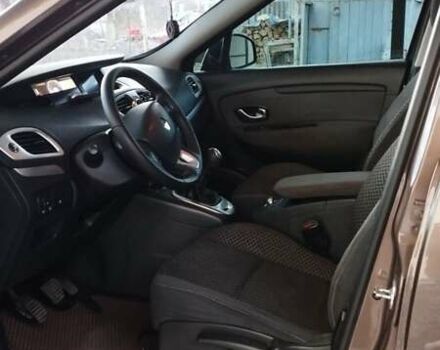 Коричневый Рено Сценик, объемом двигателя 1.5 л и пробегом 297 тыс. км за 7100 $, фото 8 на Automoto.ua