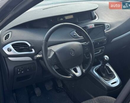 Коричневий Рено Сценік, об'ємом двигуна 1.46 л та пробігом 244 тис. км за 7500 $, фото 16 на Automoto.ua
