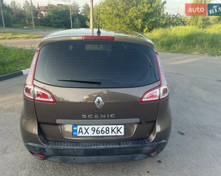 Коричневый Рено Сценик, объемом двигателя 1.6 л и пробегом 160 тыс. км за 8150 $, фото 17 на Automoto.ua