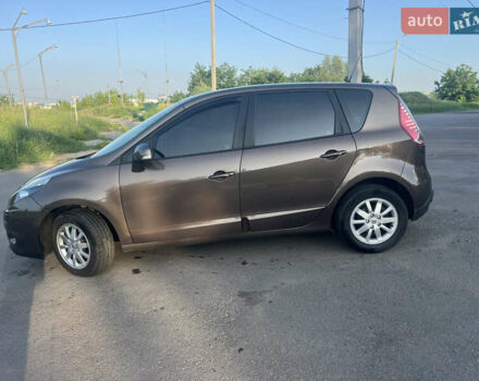 Коричневый Рено Сценик, объемом двигателя 1.6 л и пробегом 160 тыс. км за 8150 $, фото 8 на Automoto.ua