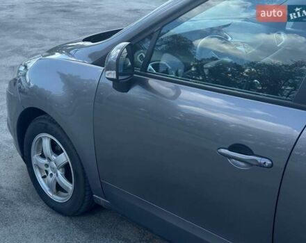 Коричневий Рено Сценік, об'ємом двигуна 1.46 л та пробігом 244 тис. км за 7500 $, фото 24 на Automoto.ua