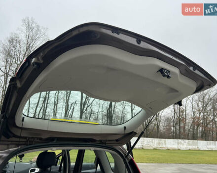 Коричневый Рено Сценик, объемом двигателя 1.6 л и пробегом 120 тыс. км за 8350 $, фото 113 на Automoto.ua