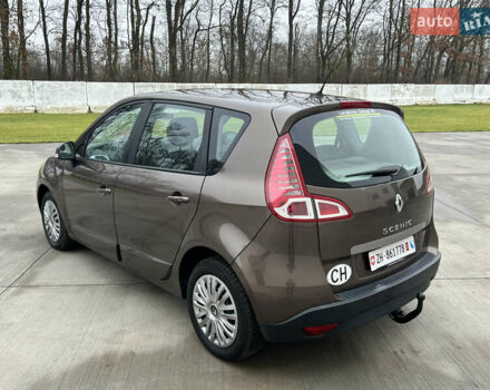 Коричневый Рено Сценик, объемом двигателя 1.6 л и пробегом 120 тыс. км за 8350 $, фото 11 на Automoto.ua