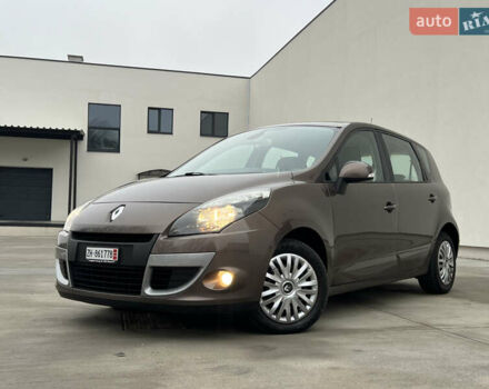 Коричневый Рено Сценик, объемом двигателя 1.6 л и пробегом 120 тыс. км за 8350 $, фото 13 на Automoto.ua