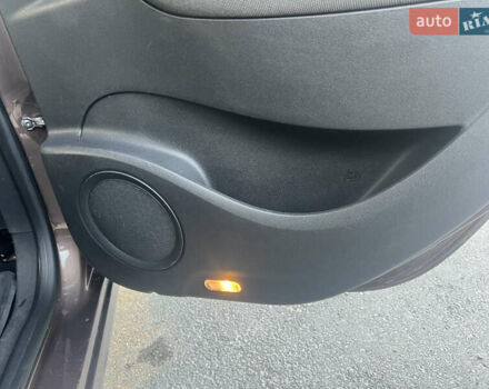 Коричневый Рено Сценик, объемом двигателя 1.6 л и пробегом 160 тыс. км за 8150 $, фото 38 на Automoto.ua