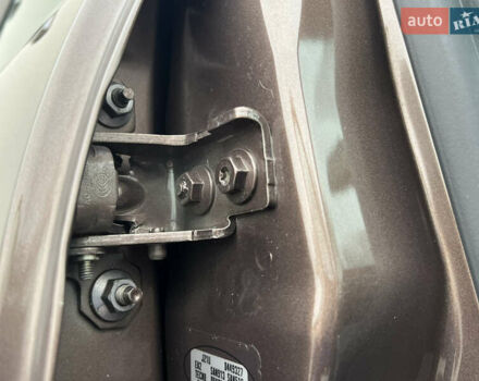 Коричневый Рено Сценик, объемом двигателя 1.6 л и пробегом 120 тыс. км за 8350 $, фото 169 на Automoto.ua