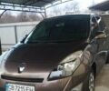 Коричневый Рено Сценик, объемом двигателя 1.5 л и пробегом 297 тыс. км за 7100 $, фото 2 на Automoto.ua