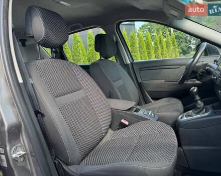 Коричневий Рено Сценік, об'ємом двигуна 1.46 л та пробігом 244 тис. км за 7500 $, фото 5 на Automoto.ua