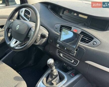 Коричневий Рено Сценік, об'ємом двигуна 1.46 л та пробігом 244 тис. км за 7500 $, фото 3 на Automoto.ua