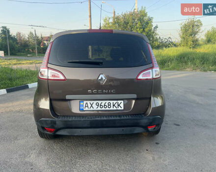 Коричневый Рено Сценик, объемом двигателя 1.6 л и пробегом 160 тыс. км за 8150 $, фото 16 на Automoto.ua