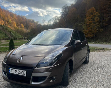 Рено Сценік 2011 у Коломые на Automoto.ua Коричневий Рено Сценік, об'ємом двигуна 1.5 л та пробігом 285 тис. км за 7500 $, фото 7 на Automoto.ua