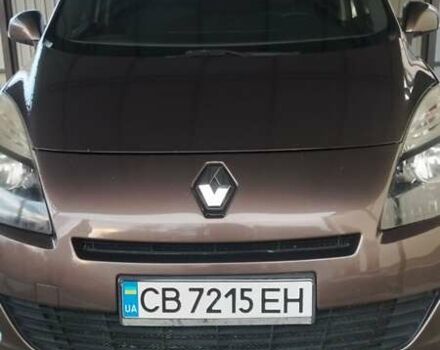 Коричневый Рено Сценик, объемом двигателя 1.5 л и пробегом 297 тыс. км за 7100 $, фото 3 на Automoto.ua